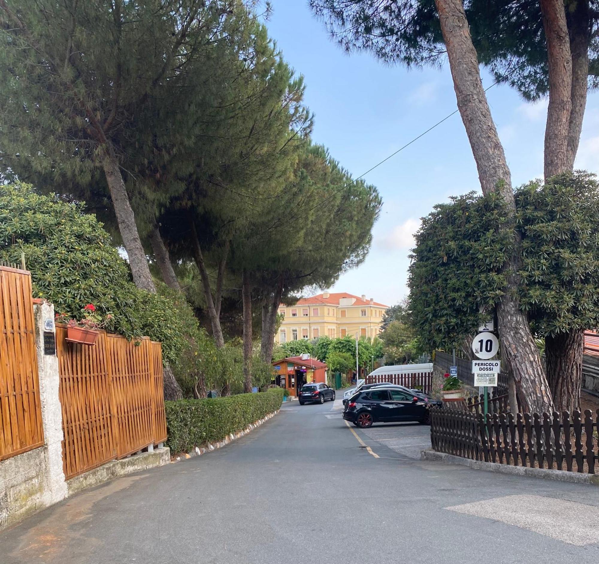 Incantevole Bungalow Indipendente A Due Passi Mare Latte Exterior foto